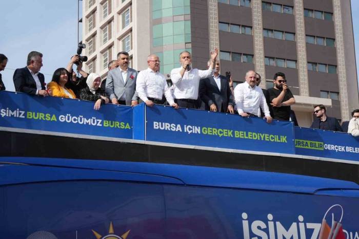 Sevgi Yürüyüşünde Cumhur İttifakı Adayı Alinur Aktaş’a Büyük İlgi