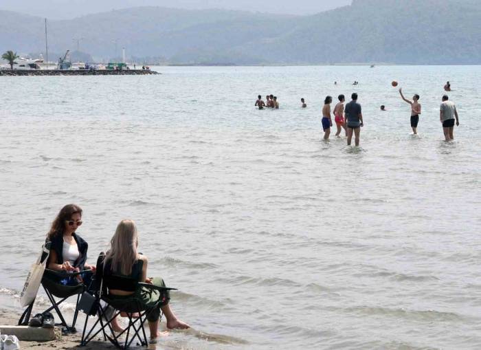 Oyunu Kullanan Denize Koştu