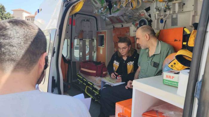 Oyunu Ambulansta Kullandı