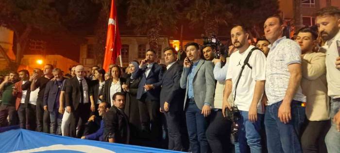 Serkan Acar 3’üncü Kez Kazand; Aliağa’nın İl Olma Hedefini Açıkladı