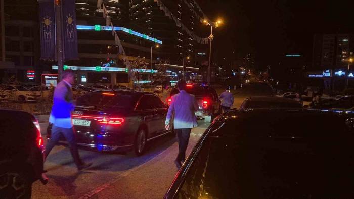 Meral Akşener Seçim Sonuçlarını Takip Ettiği Parti Genel Merkezinden Ayrıldı