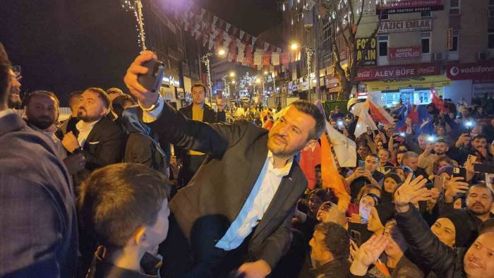 Ak Partili Çetinkaya: "Saha Ve Eser Belediyeciliği Kazandıracağız"