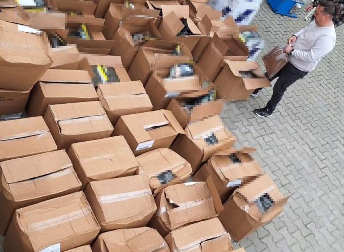 Kırklareli’nde Kaçakçılık Operasyonu: 347 Bin 340 Makaron Ele Geçirildi