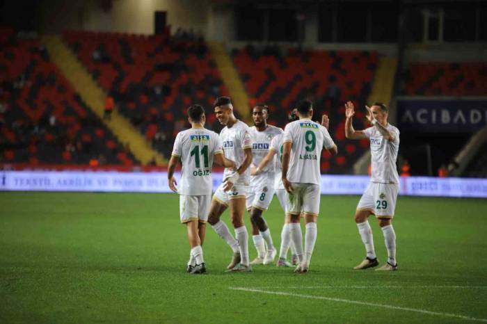 Trendyol Süper Lig: Gaziantep Fk: 0 - Alanyaspor: 3 (Maç Sonucu)