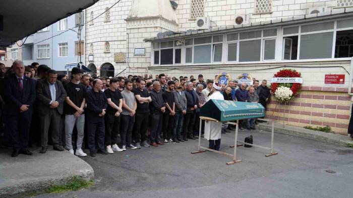 Yangın Faciasında Hayatını Kaybeden Mahmut Emin Kaya Son Yolculuğuna Uğurlandı