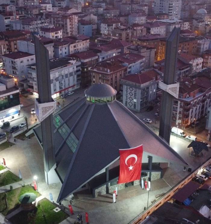 Dünya Kur’an-ı Kerim’i Güzel Okuma Birincisi Canik’te