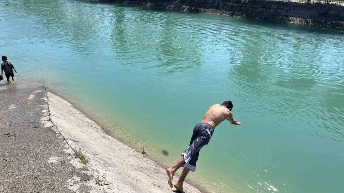 ‘Korkunun Ecele Faydası Yok’ Diyerek Ölümüne Serinledi