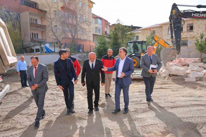 Vali Eldivan, Satış Mağazalarının Proje Çalışmalarını Yerinde İnceledi