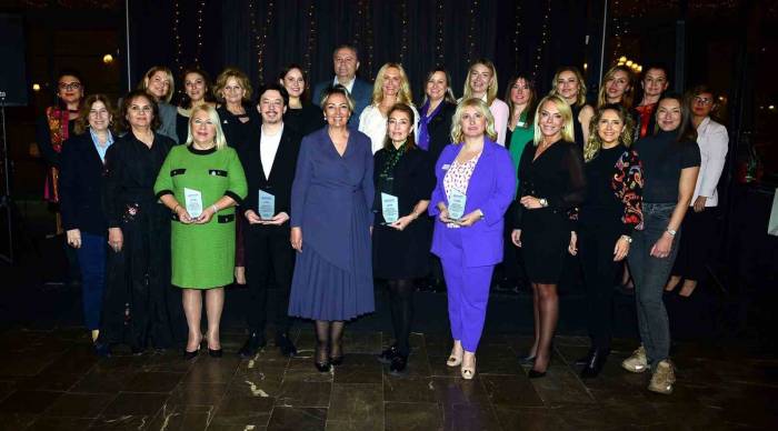 Busader Ailesi İftarda Buluştu