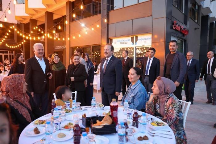 Vali Pehlivan, İl Müftülüğünün İftar Programına Katıldı