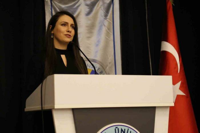 Trabzonlu Şair Ve Yazarlar Avrasya Üniversitesinde Doğa İçin Buluştu