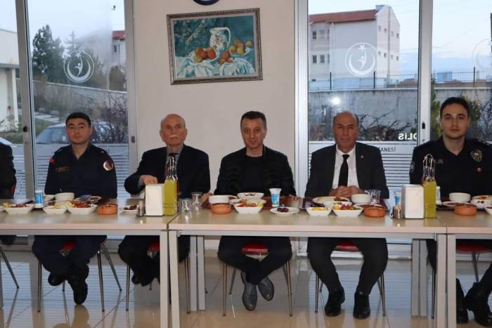 Sağlık Çalışanları Protokol İle İftar Yemeğinde Buluştu
