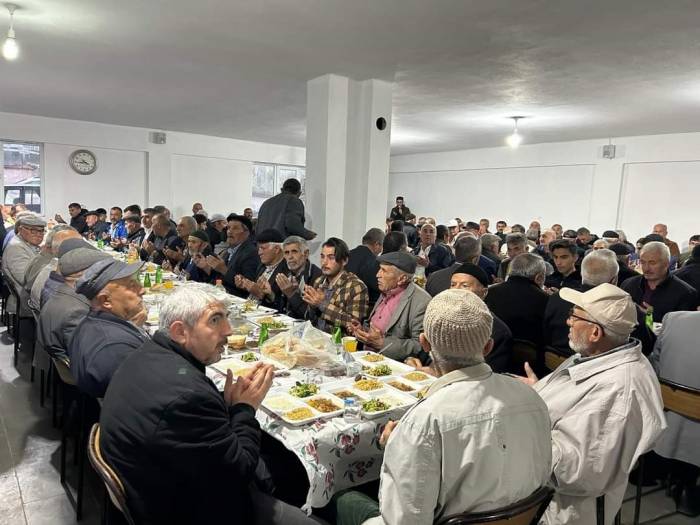Evci Köyünde Geleneksel İftar Yemeği