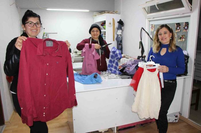 Kullanılmayan Kıyafetleri Çocuk Elbiselerine Dönüştürdü, Şimdi Amasya’ya Örnek Oldu