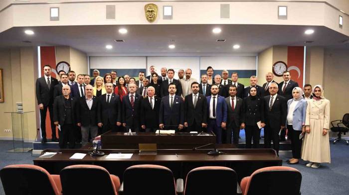 Osmangazi’de Yeni Dönemin İlk Meclis Toplantısı Gerçekleşti