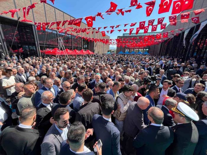 7’den 70’e Kentin Tüm Paydaşları Bayramlaştı : İsrail’e Ortak Tepki