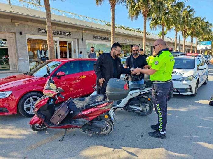 Kuşadası’nda Motosiklet Sürücülerine Denetim