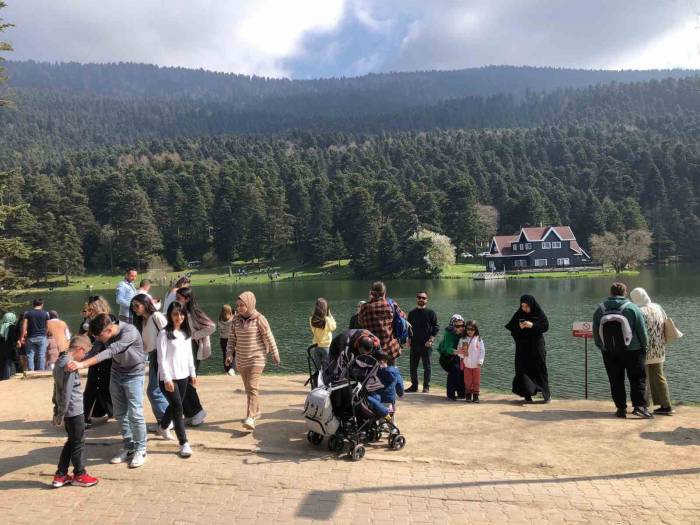 Bolu’nun Gözde Turizm Merkezlerinde Bayram Yoğunluğu