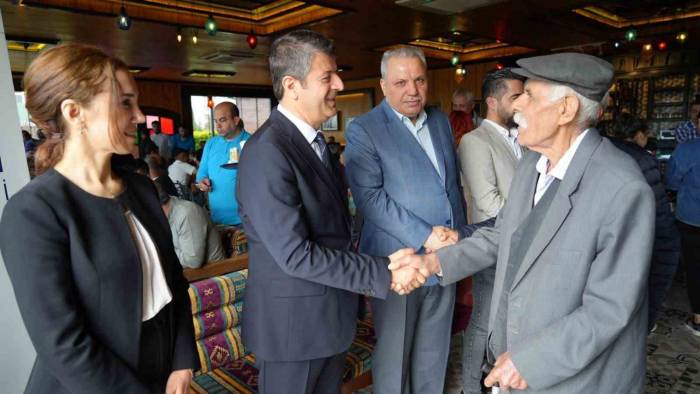 Başkan Tutdere Halkla Bayramlaştı