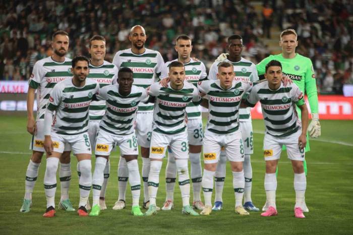 Konyaspor, Ligin Alt Sıralarına Demir Attı