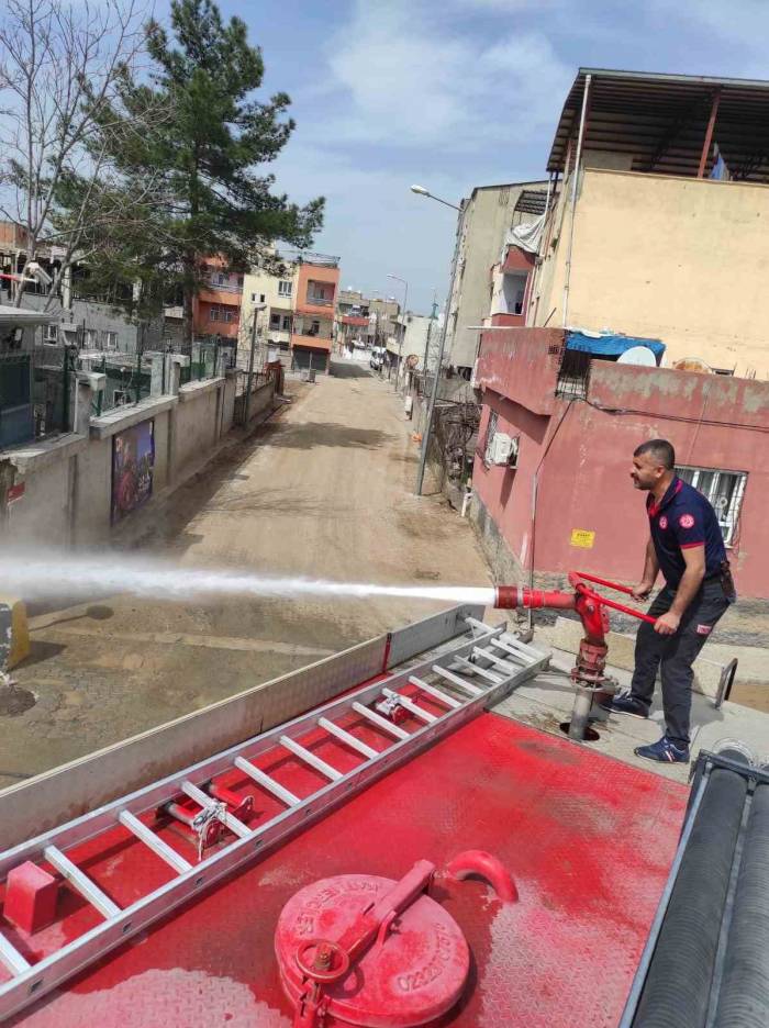 Eve Atılan Torpil Yangına Sebep Oldu