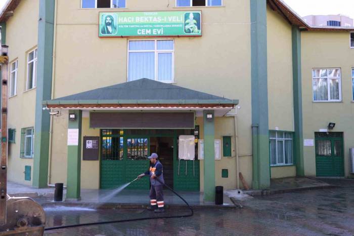 Çekmeköy’de Bayram Mesaisi