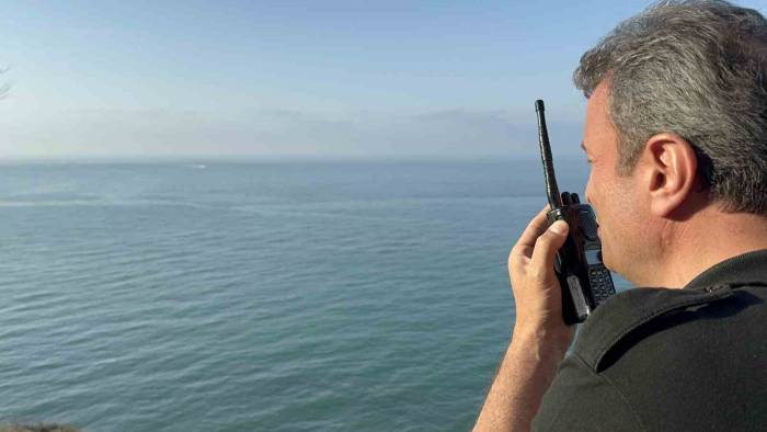 Denizdeki Cisim Ekipleri Harekete Geçirdi