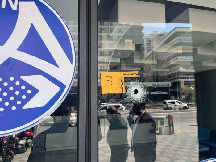 Haraca Bağlanmak İstenen İş Yeri Bir Haftada İkinci Kez Kurşunlandı