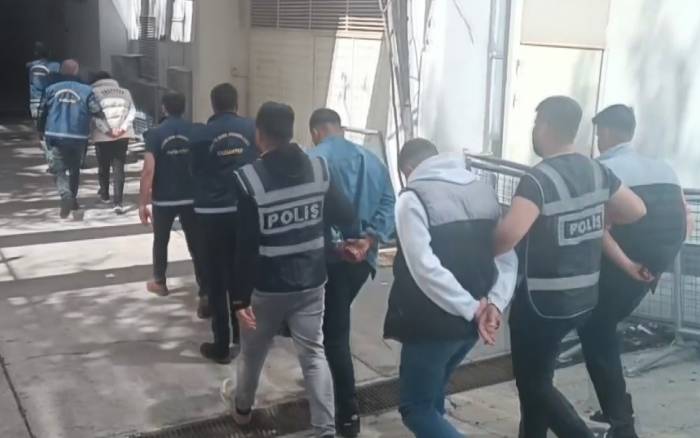 Bir Kişinin Öldüğü Bıçaklı Kavgada 7 Şüpheli Adliyeye Sevk Edildi