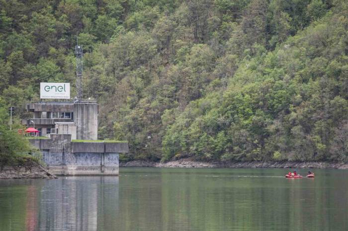 İtalya’da Hidroelektrik Santralindeki Patlamada Ölü Sayısı 7’ye Yükseldi