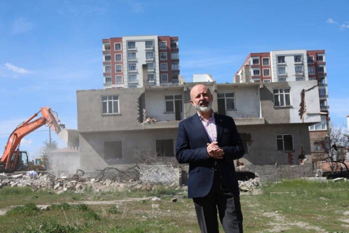 Başkan Çolakbayrakdar: "Kocasinan, Kentsel Dönüşümle Kayseri’nin Yeni Yüzü Oluyor"
