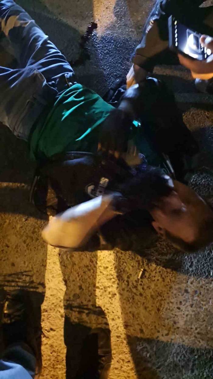 Üsküdar’da Saldırıya Uğrayan Motokurye 5 Yerinden Bıçaklandı