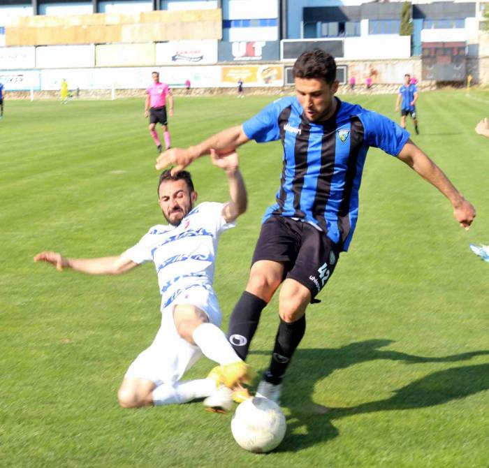 Tff 2. Lig: Karacabey Belediyespor: 4 - Ankaraspor: 1