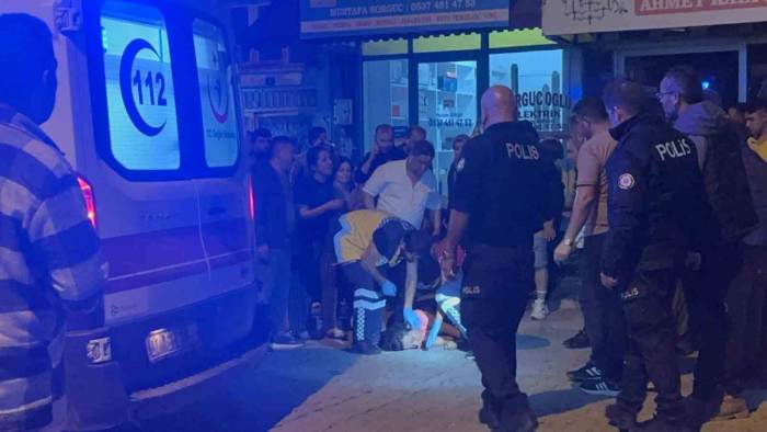 Balkondan Düşen Lise Öğrencisi Ağır Yaralandı