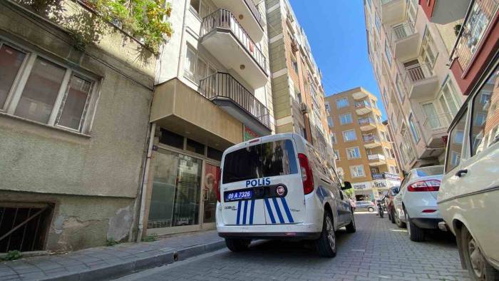 Oğlu Şüphesinde Haklı Çıktı, Evde Cansız Bedeni Bulundu