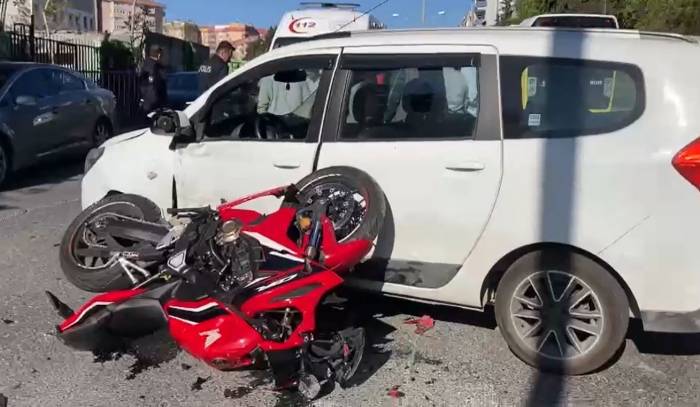 Beylikdüzü’nde Motosiklet Kazası: 1 Yaralı