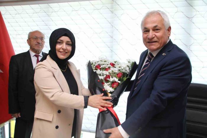 Başkan Ün: “Kimsenin Ekmeği İle Oynamaya Gelmedik”