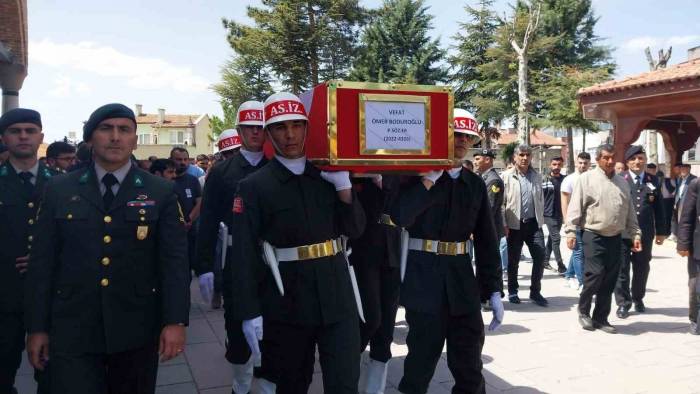 Piyade Sözleşmeli Er Son Yolculuğuna Uğurlandı