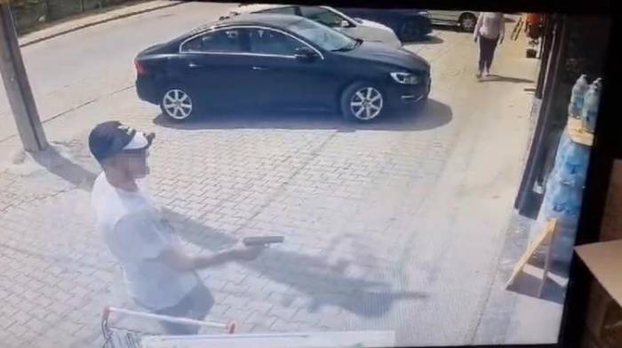 Market Çalışanına Kurşun Yağdırdı: O Anlar Kamerada