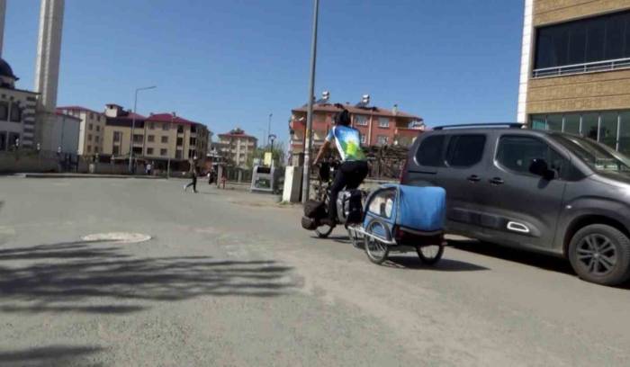 Tayvanlı Bisikletçi Jacky Chen, İsrail-iran Gerilimine Rağmen Dünya Turundan Vazgeçmedi