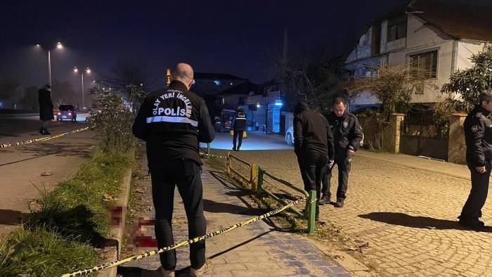 Öldürüp Yol Kenarına Atılmıştı, Failleri Yakalandı