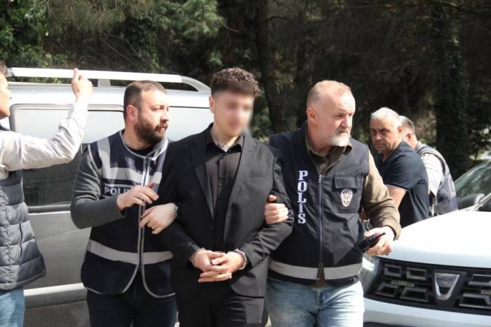 Bulancak’taki Kuyumcu Soygunuyla İlgili 3 Kişi Tutuklandı