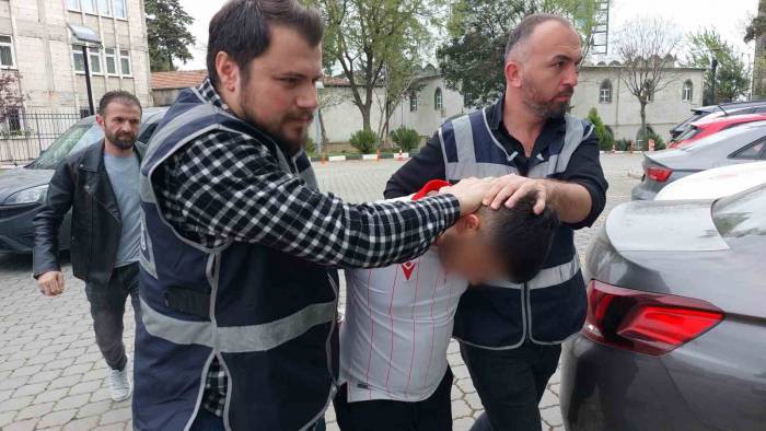 Samsun’da Pompalı Tüfekle 3 Kişiyi Yaralayan Şahıs Yakalandı