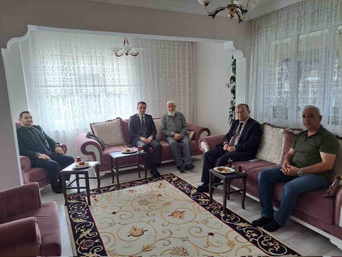 Kaymakam Vefa Ziyaretlerini Sürdürüyor