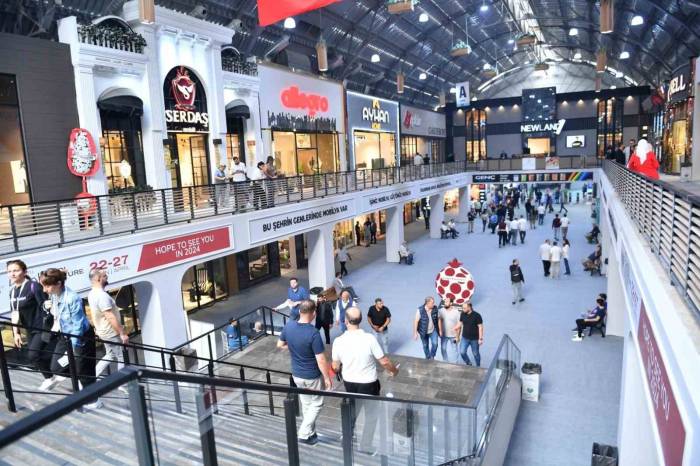 Türkiye’nin En Büyük Mobilya Fuarı İnegöl’de Başlıyor