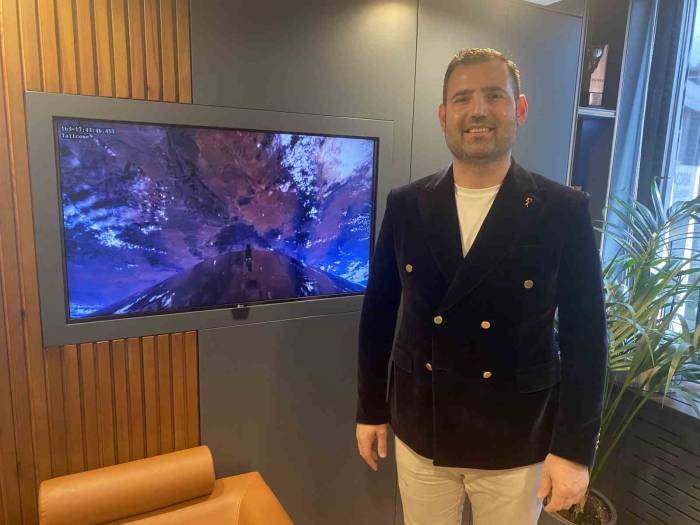 Beylikdüzü’nde Yaşayan Gayrimenkul Danışmanı, Uzaya Giden Üçüncü Türk Olacak