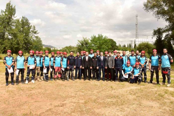 Umke Personeline Hafif Arama Kurtarma Eğitimi Verildi