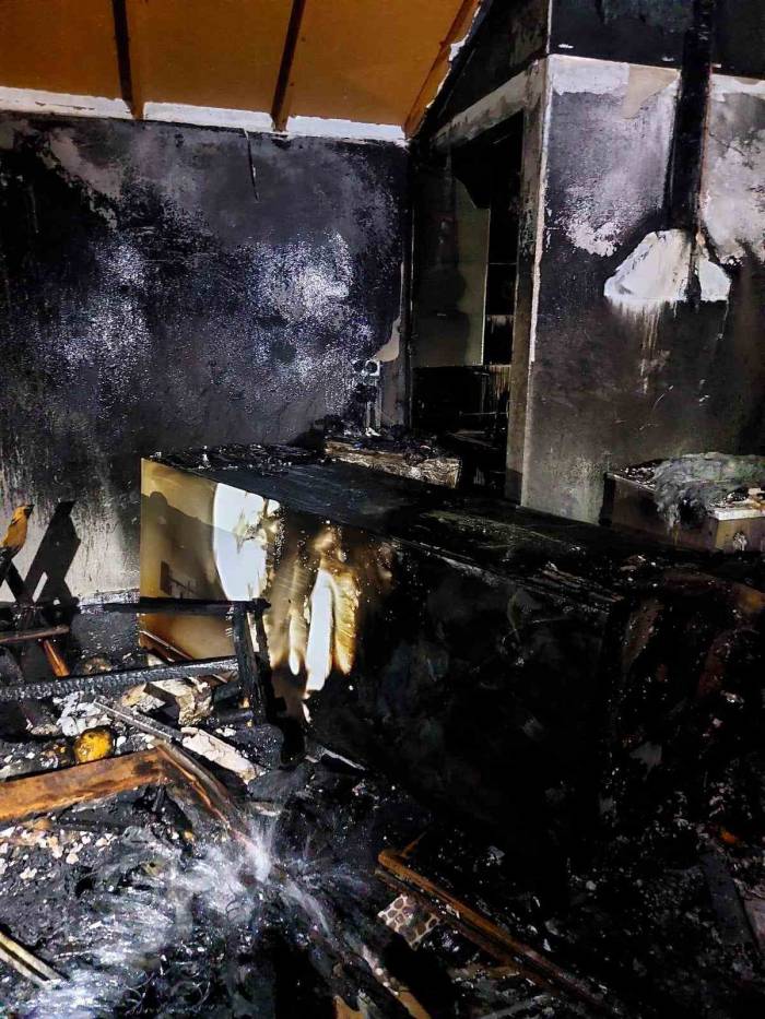 Dörtyol’da Çıkan Ev Yangını Söndürüldü