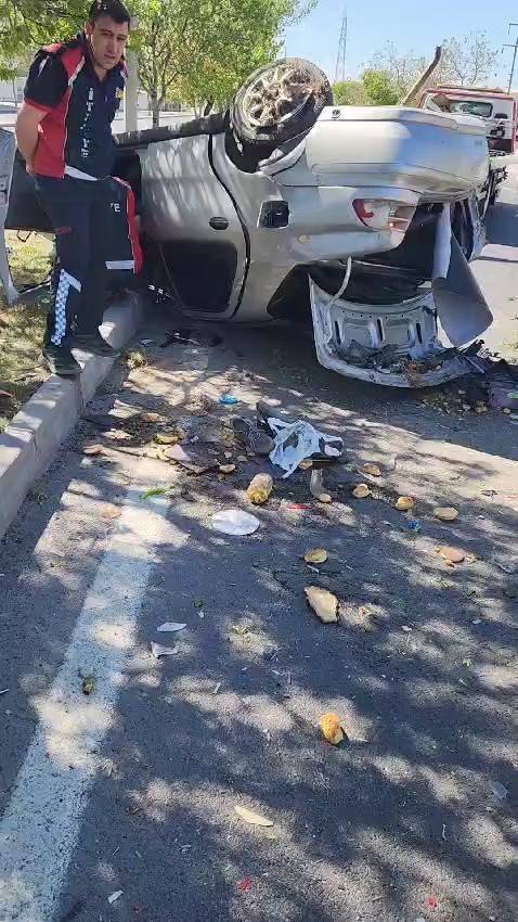 Otomobil Takla Attı: 2 Yaralı