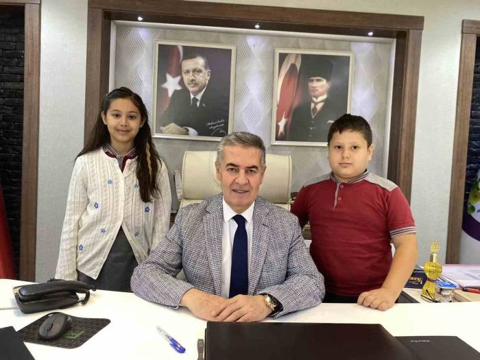 Başkan Erol Koltuğunu Devretti